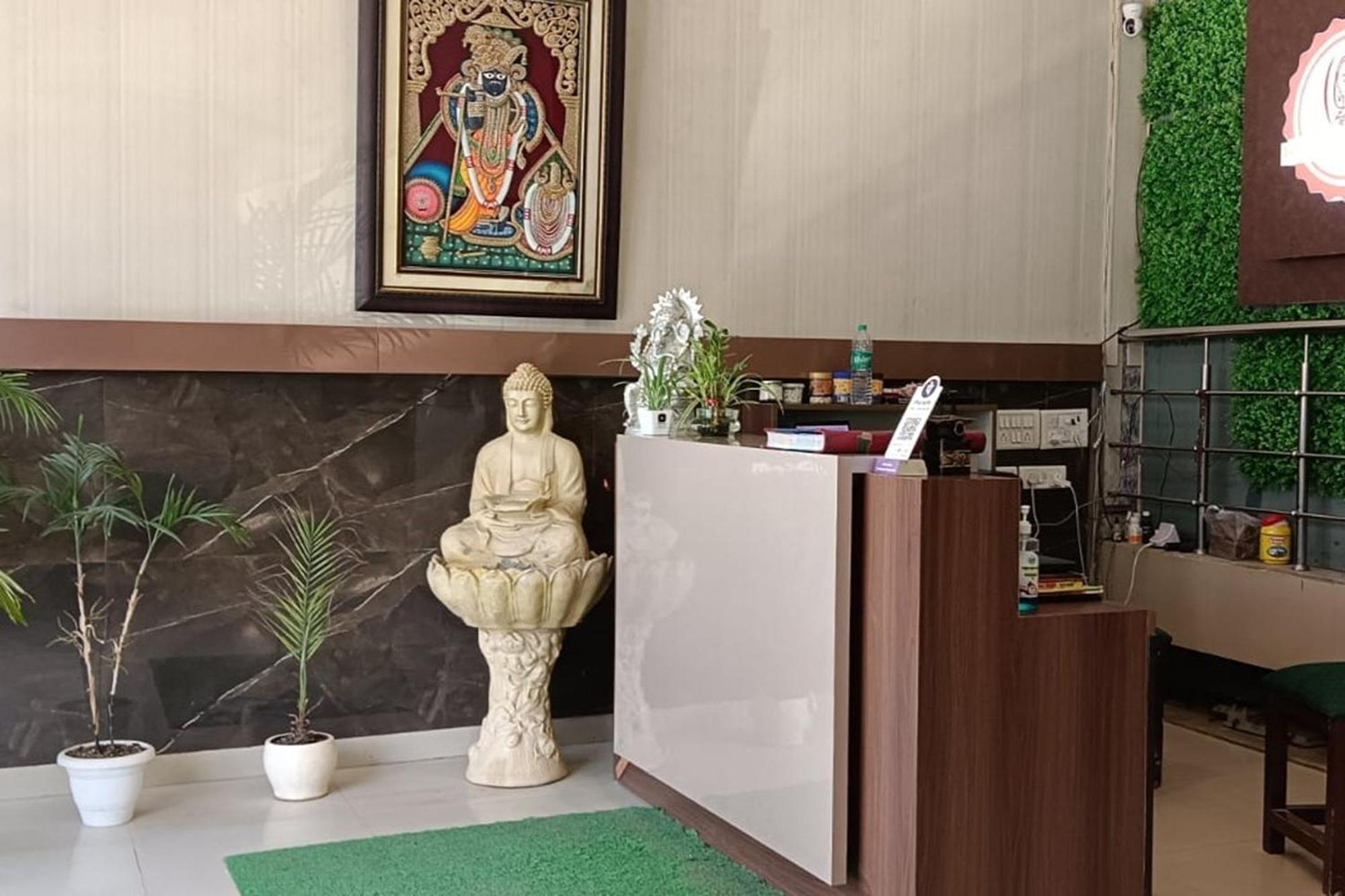 Hotel Shree Kanta Gurgaon Esterno foto